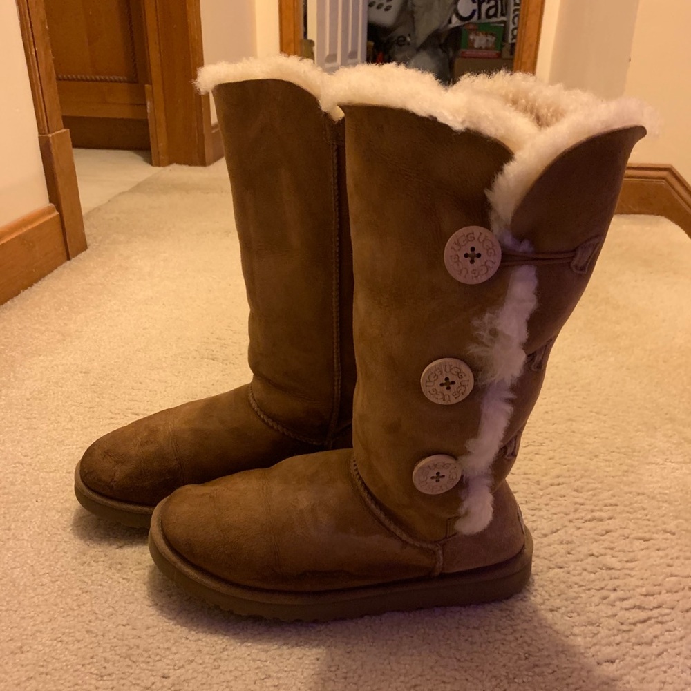 UGGBailey Button Triplet II Genuine Shearling Boot